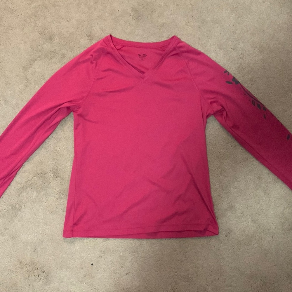 Champion running shirt with left sleeve decal, pink, small